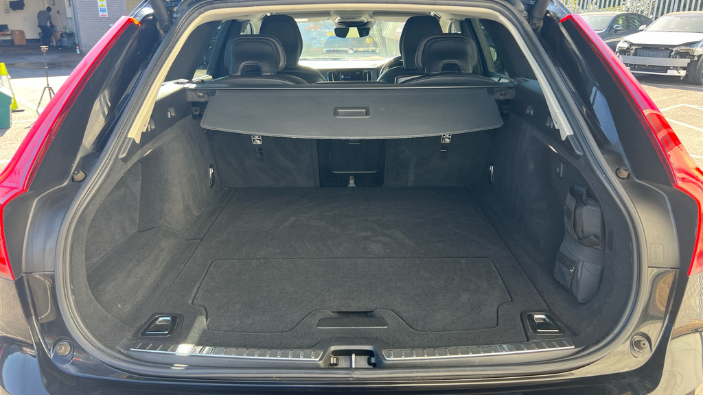 Volvo V90 Cross Country D4 Awd Plus Grey #18
