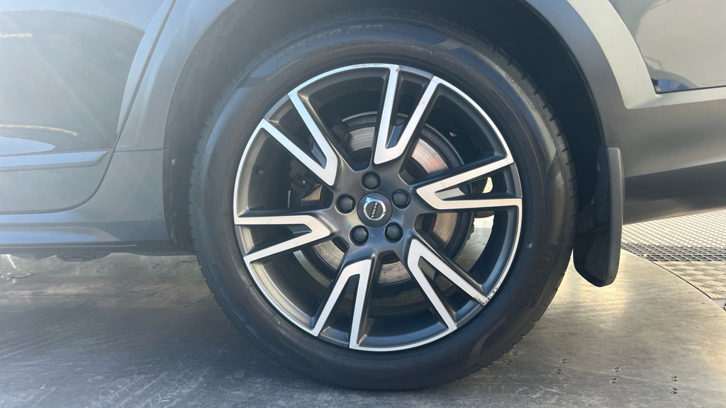 Volvo V90 Cross Country D4 Awd Plus Grey #22
