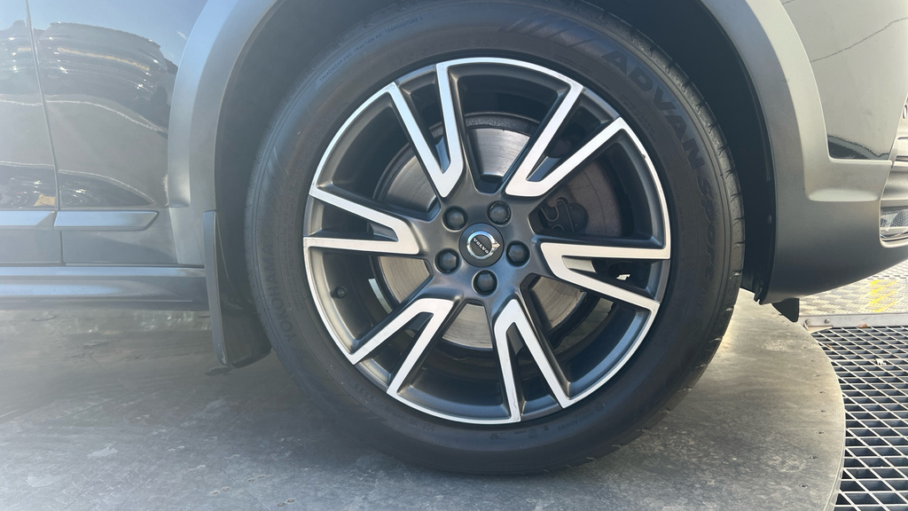 Volvo V90 Cross Country D4 Awd Plus Grey #20