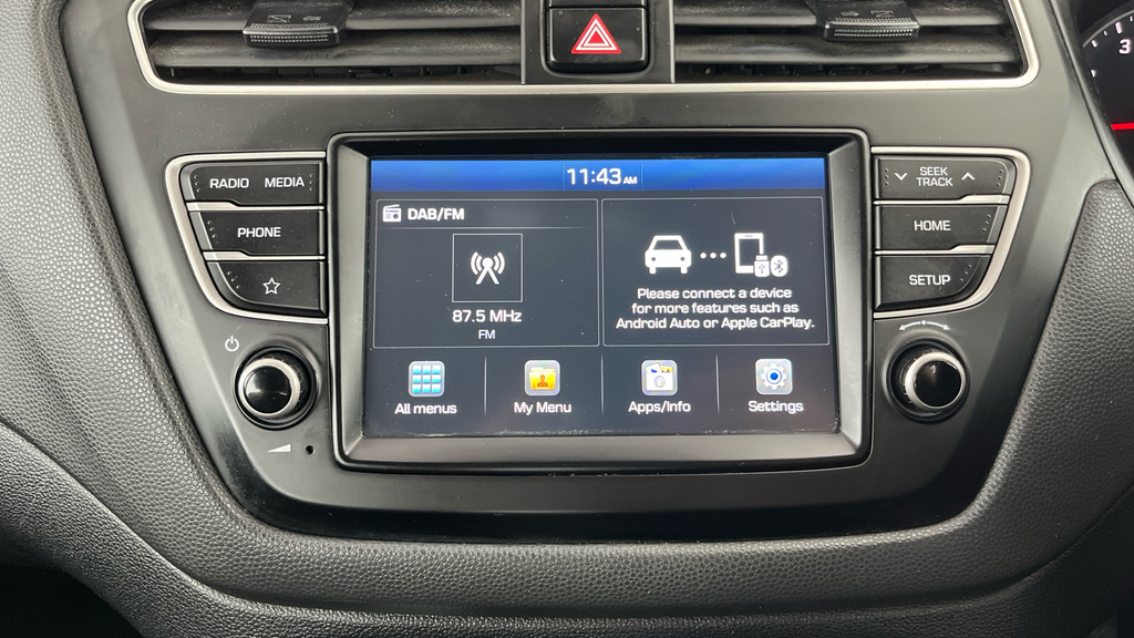 Hyundai I20 1.0L T-gdi Premium Nav 99 Bhp White #15