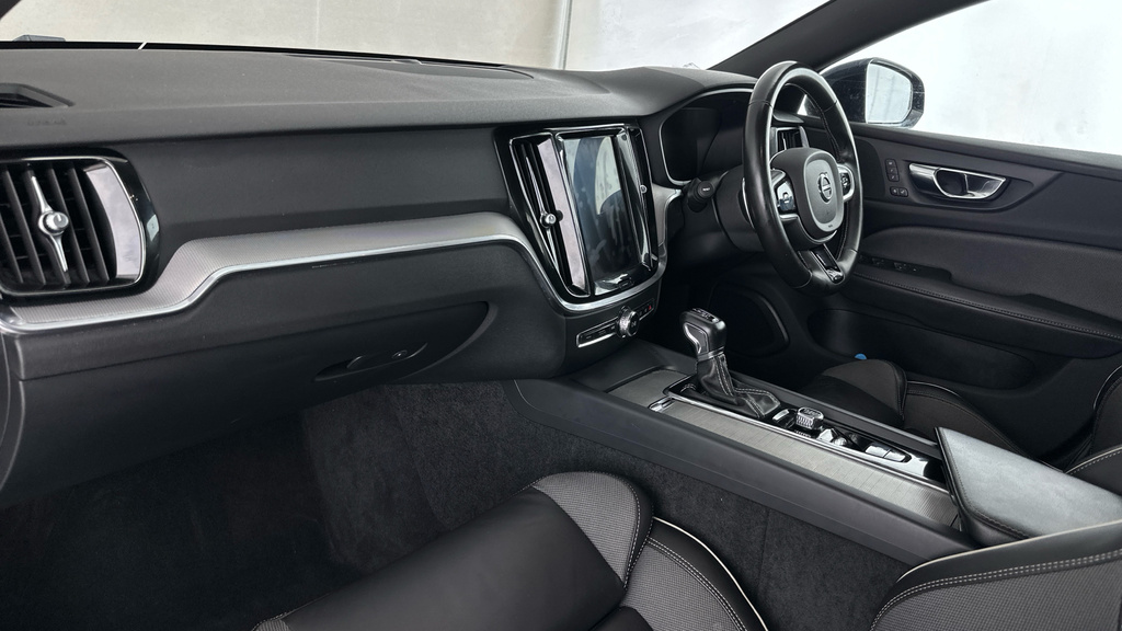 Volvo S60 T5 Inscription Plus Blond Leather,lane Depart Ale Black #12