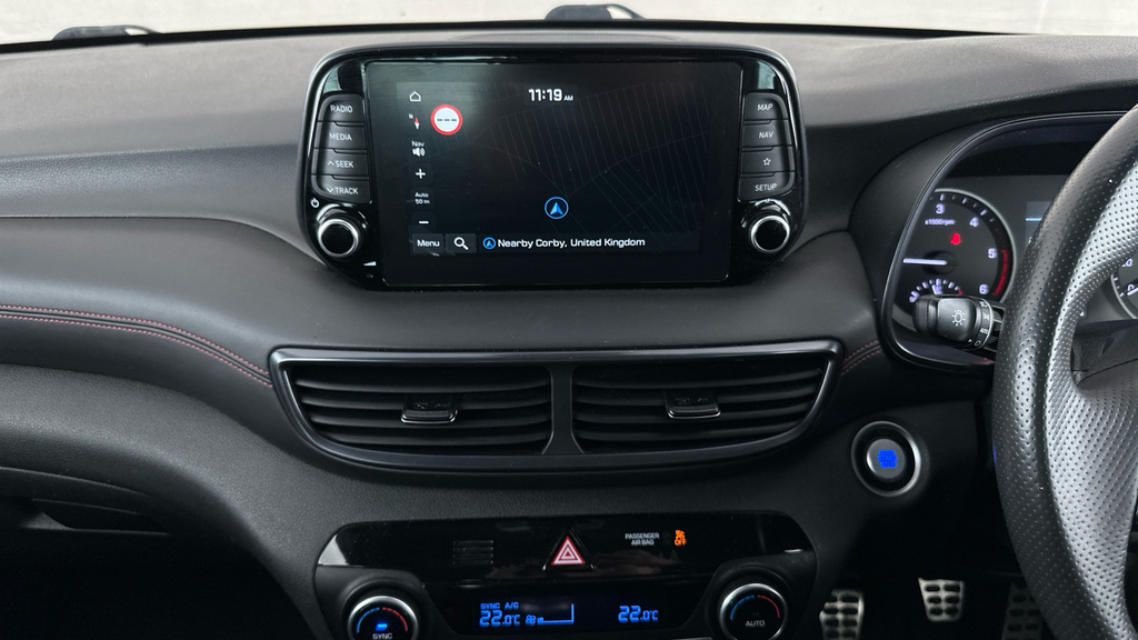 Hyundai Tucson 1.6 Gdi Se Nav 2Wd Red #19
