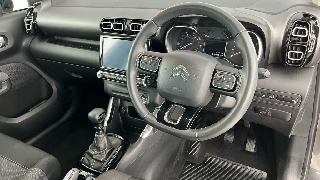 Citroen C3 Aircross Puretech Shine Plus Ss Grey #9