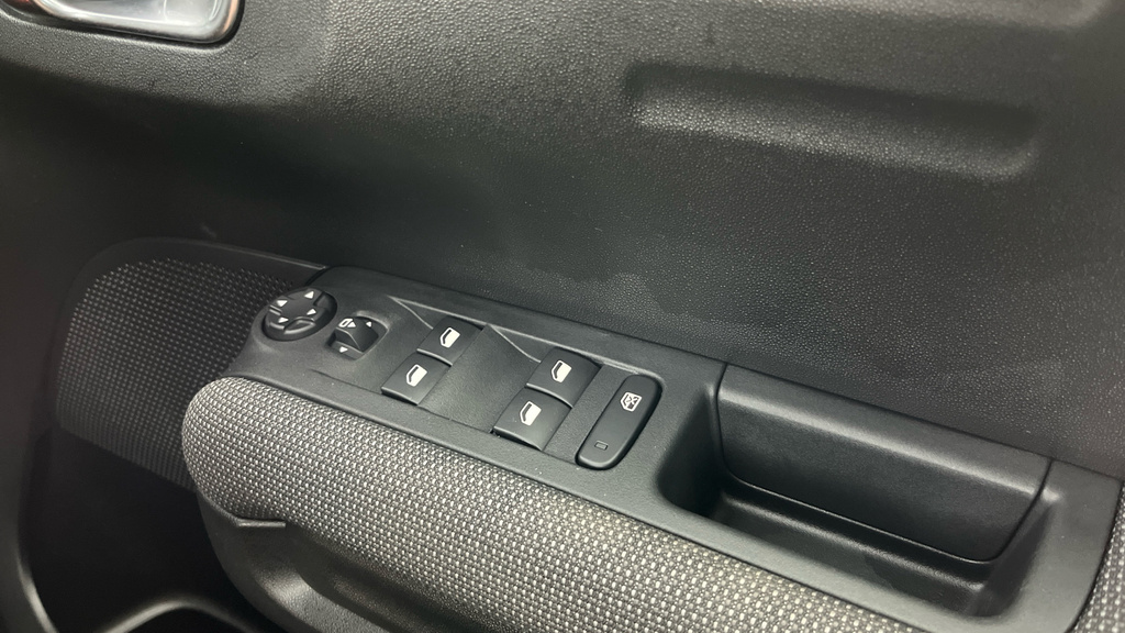 Citroen C3 Aircross Puretech Shine Plus Ss Grey #21