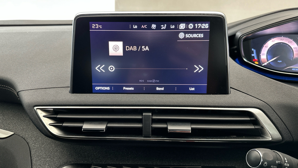 Peugeot 5008 1.2 Puretech Allure Eat8 Blue #16