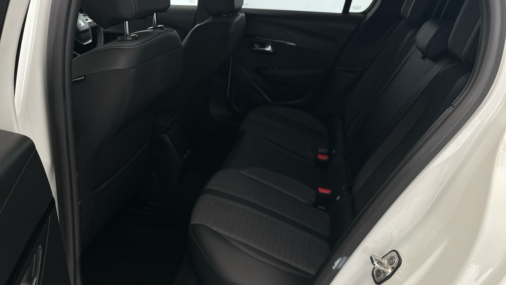 Peugeot 208 208 Allure Premium Puretech Ss Blue #18
