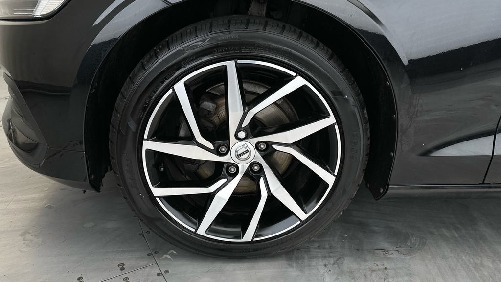 Volvo V60 T6 Recharge 11.6Kwh R-design Silver #25