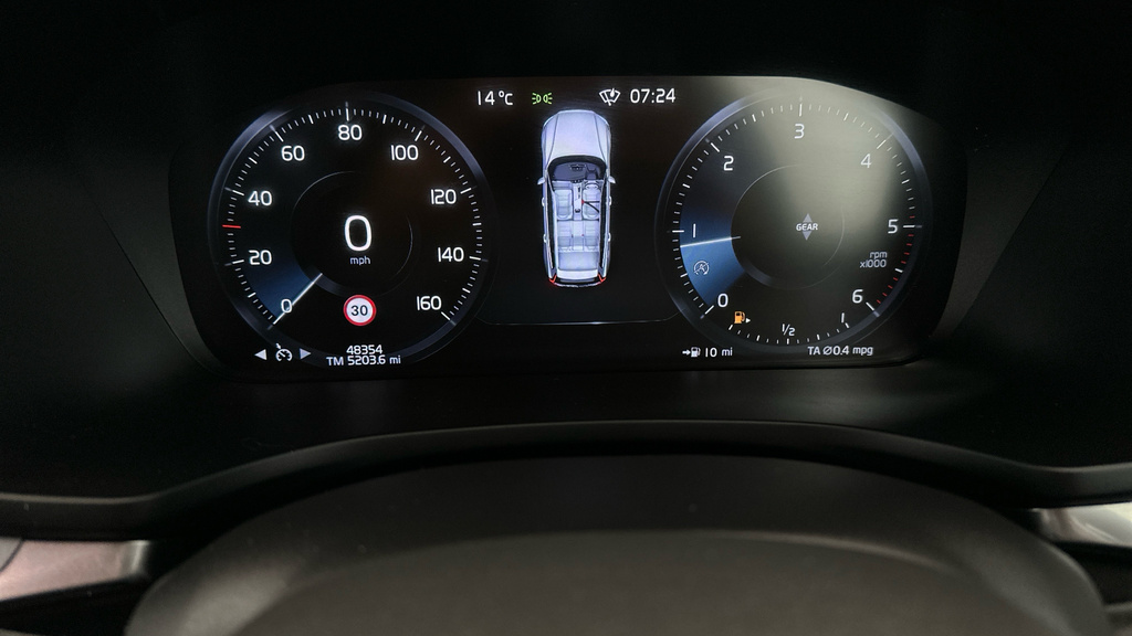 Volvo V60 T6 Recharge 11.6Kwh R-design Silver #21