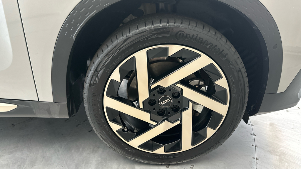 Mini Countryman 150Kw E Sport 66Kwh White #26