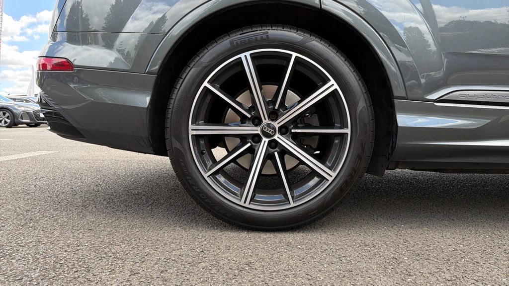 Audi Q7 Audi Q7 Black Edition 50 Tdi Quattro 286 Ps Tiptro White #20