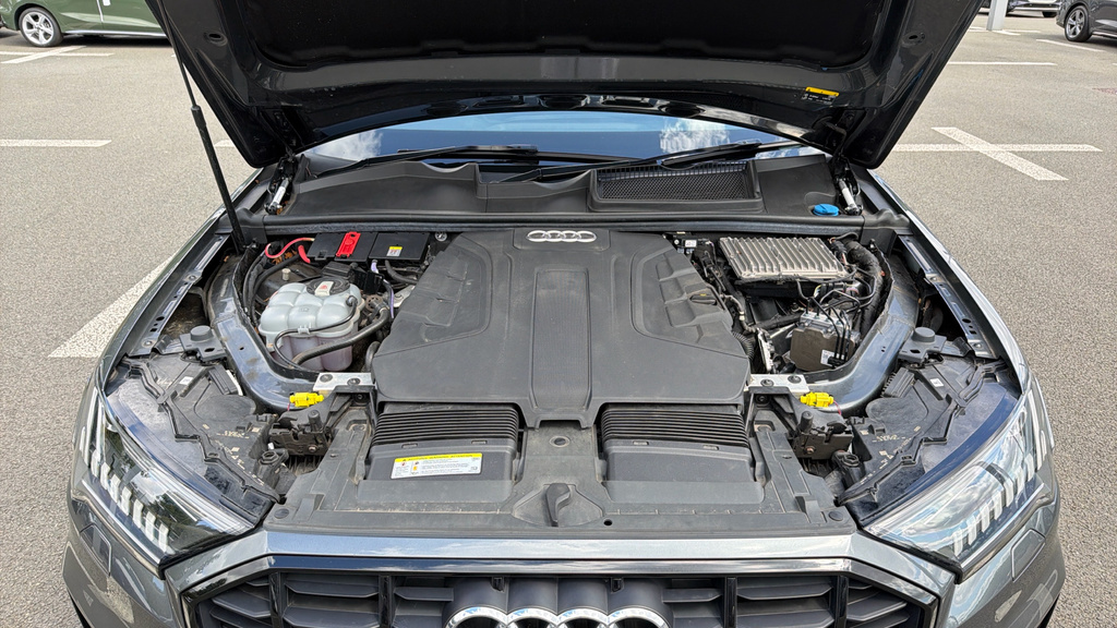 Audi Q7 Audi Q7 Black Edition 50 Tdi Quattro 286 Ps Tiptro White #16