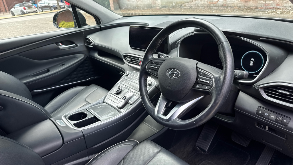 Hyundai Santa Fe 1.6 Tgdi Hybrid White #9