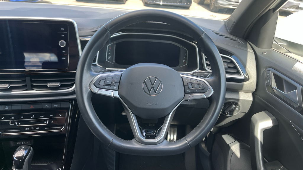 Volkswagen T-Roc 1.5 Tsi R-line Black #27