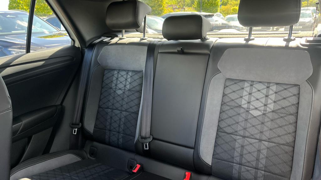 Volkswagen T-Roc 1.5 Tsi R-line Black #14