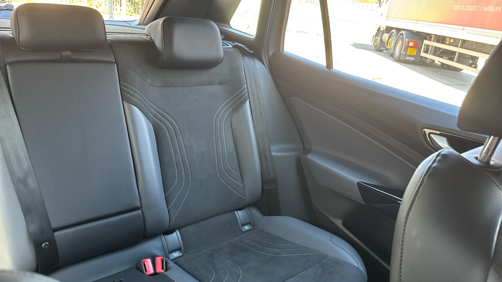 Volkswagen ID.4 109Kw Life Pure 52Kwh Grey #37