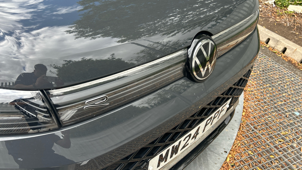 Volkswagen Tiguan 2.0 Tdi Elegance Dsg Grey #23