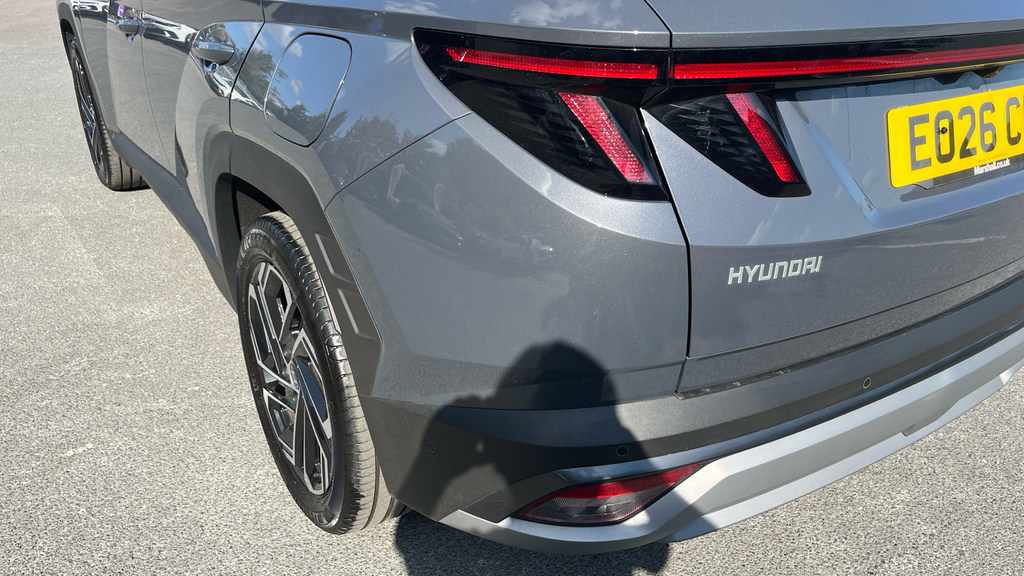 Hyundai Tucson 1.6T 150 N Line Edition White #38