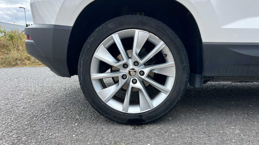 Skoda Karoq Karoq Se L Tdi Green #24