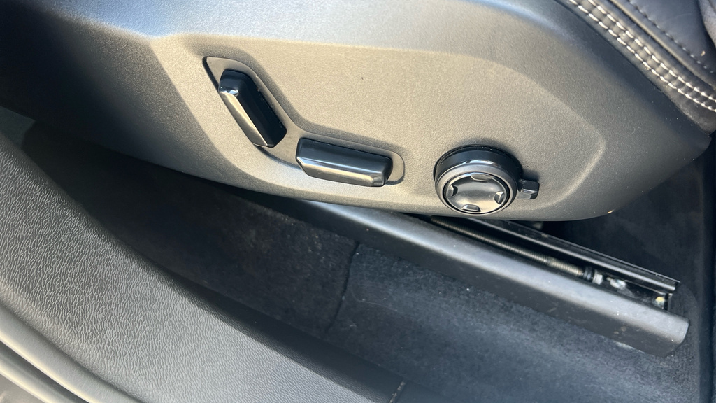 Volvo XC60 Xc60 Ultimte T8 Recharge Awd A Grey #38