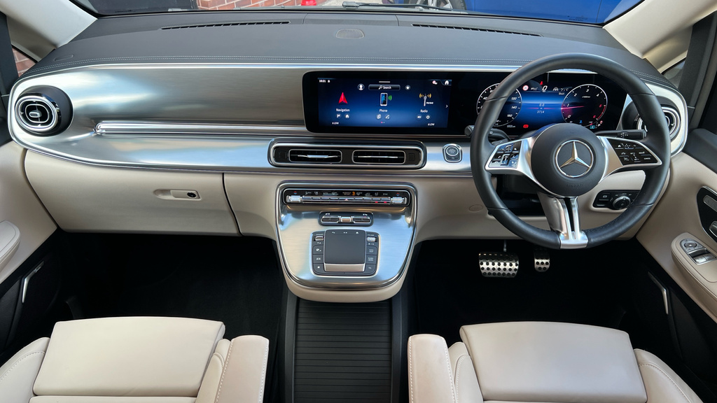 Mercedes-Benz V Class V300 D Premium Amg Line 9G-tronic Extra Long Grey #18