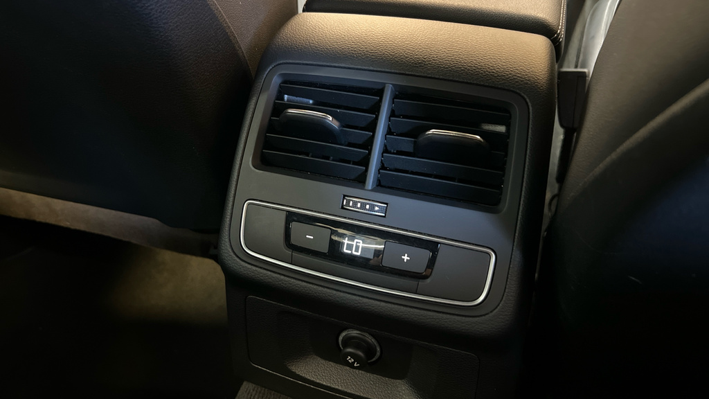 Audi A4 2.0 Tfsi 35 S Line Saloon S Tronic 15 Grey #42