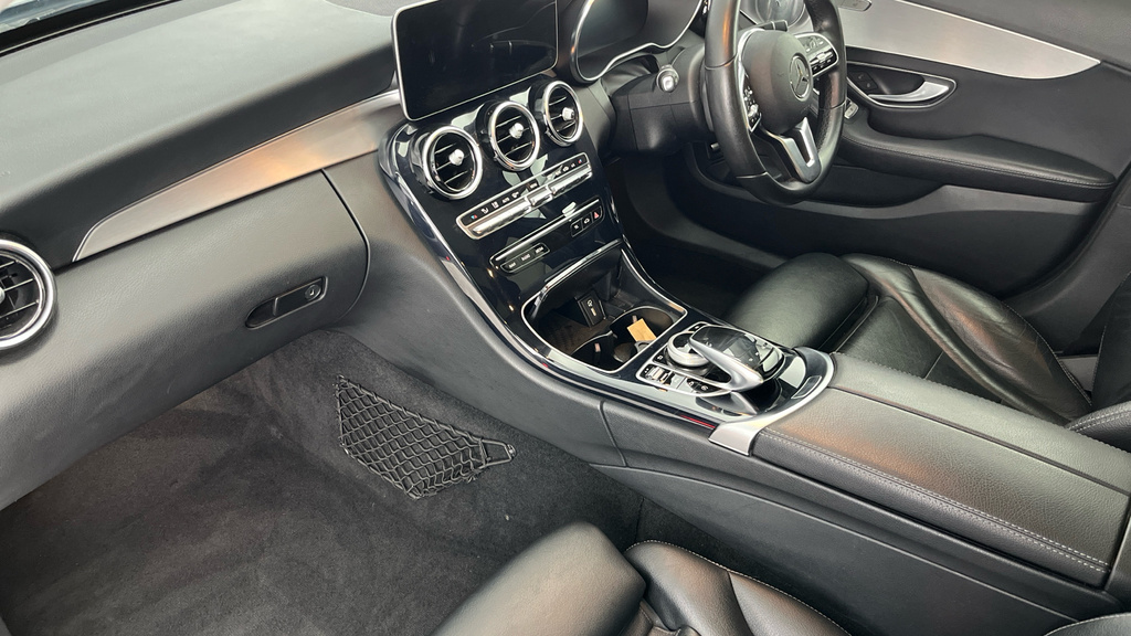Mercedes-Benz C Class C300d Amg Line Premium Plus 9G-tronic Black #10