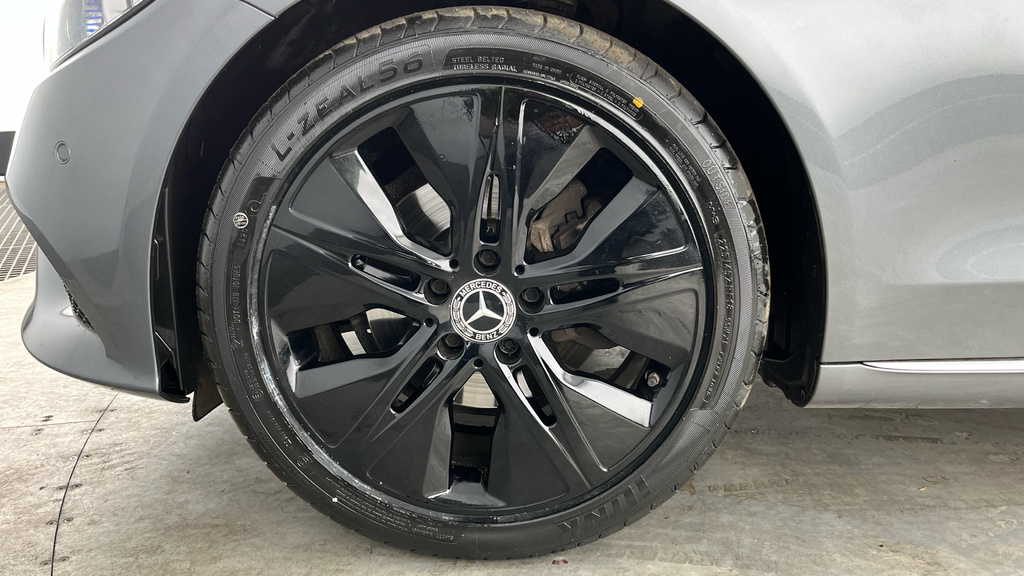 Mercedes-Benz C Class C300d Amg Line Premium Plus 9G-tronic Black #22