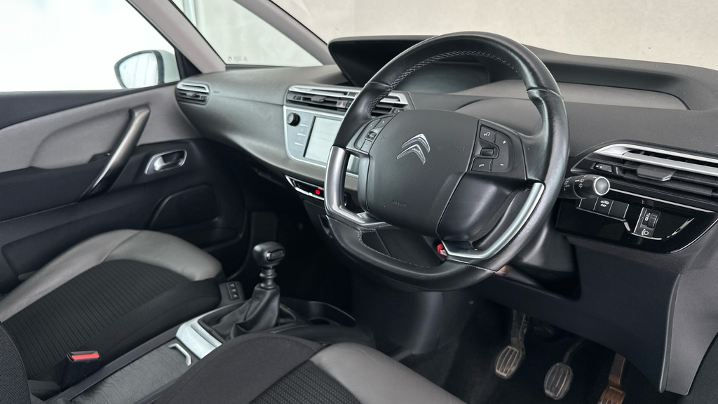 Citroen C4 SpaceTourer 1.2 Puretech 130 Flair Estate White #12