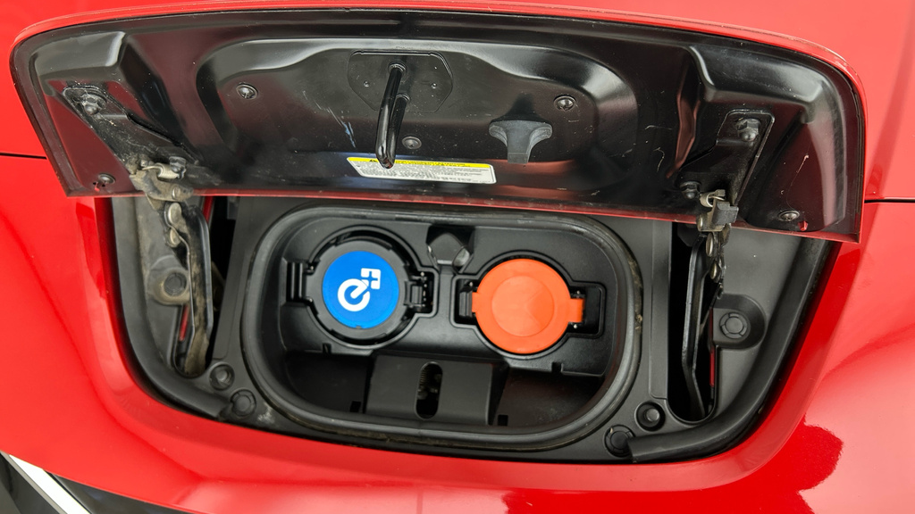 Nissan Leaf 110Kw Acenta 40Kwh 6.6Kw Charger Red #28