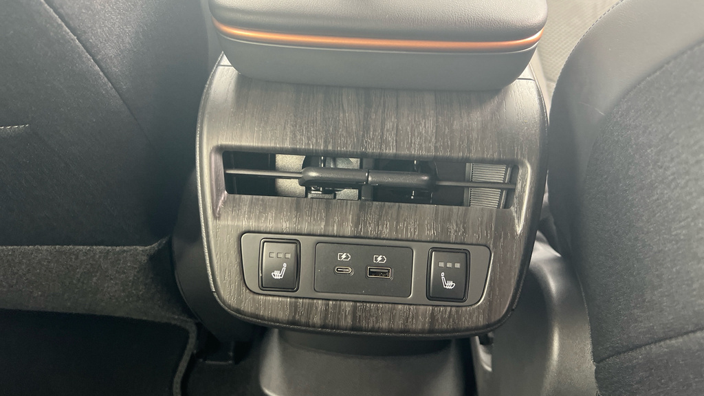 Nissan Ariya 87Kwh Evolve 22Kw Charger Brown #36
