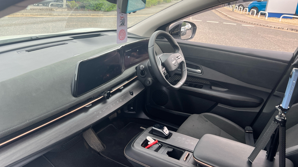 Nissan Ariya 87Kwh Evolve 22Kw Charger Brown #10