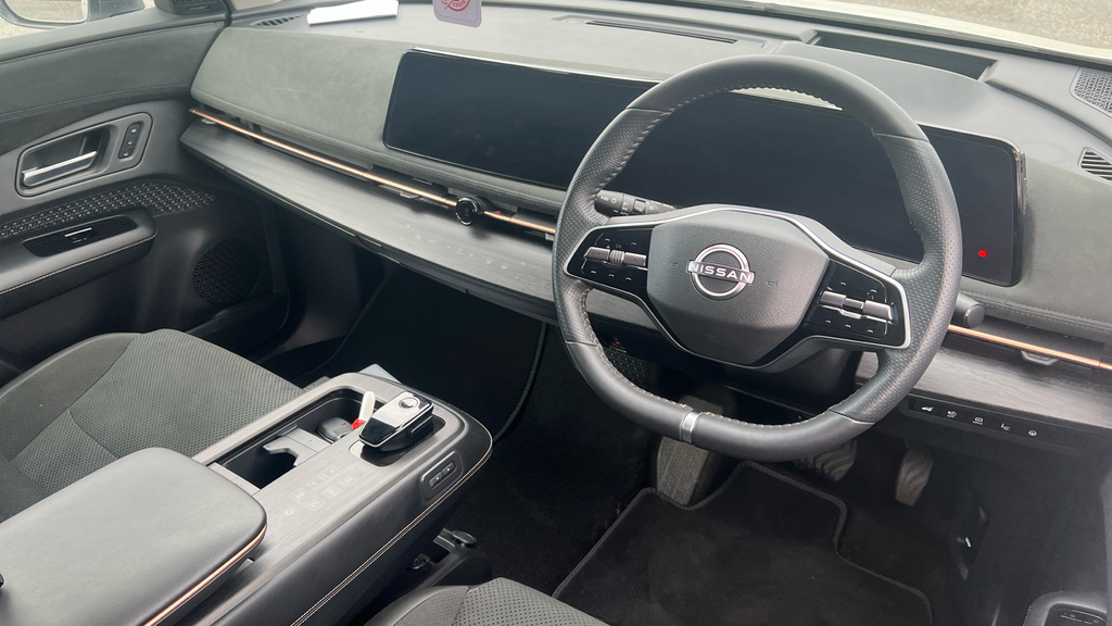Nissan Ariya 87Kwh Evolve 22Kw Charger Brown #9