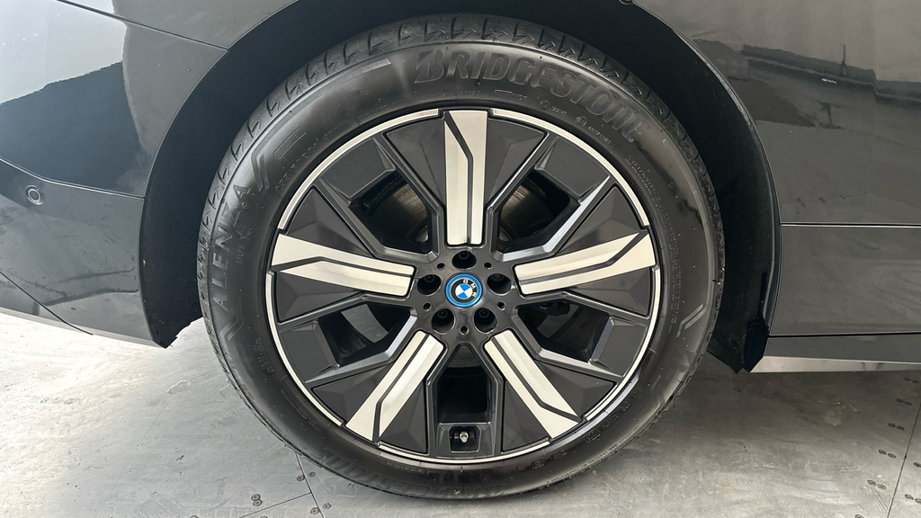 BMW iX 385Kw Xdrive50 M Sport 111.5Kwh Techsky White #25