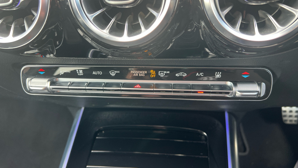 Mercedes-Benz EQA Eqa 250 140Kw Amg Line 66.5Kwh Black #34