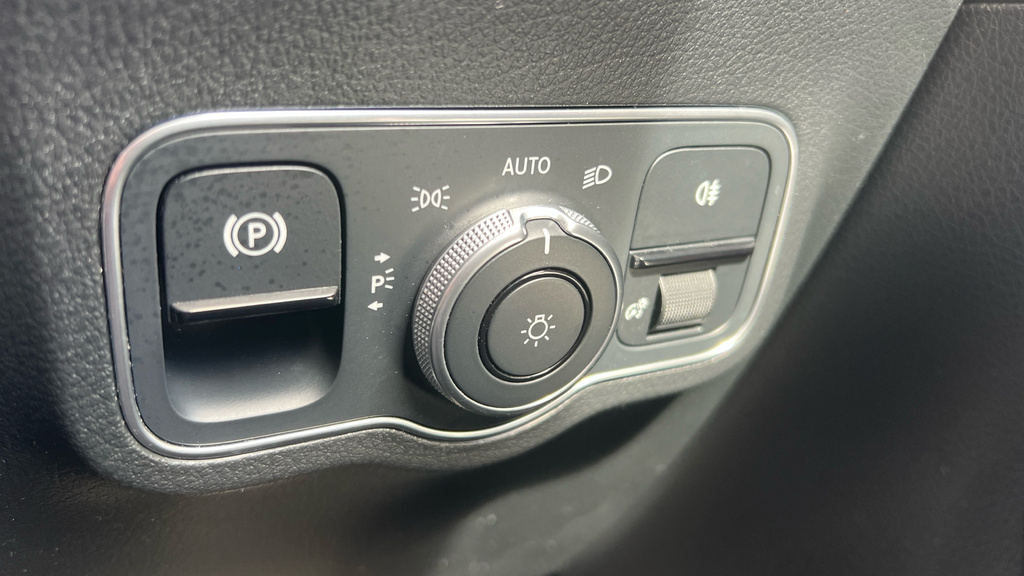 Mercedes-Benz EQA Eqa 250 140Kw Amg Line 66.5Kwh Black #38