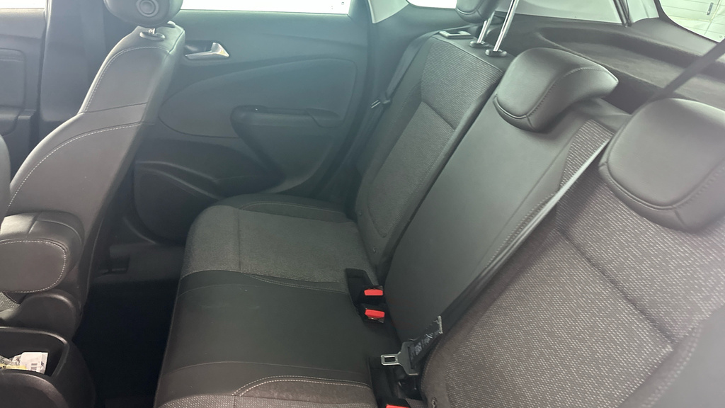 Vauxhall Crossland 1.2T 110 Gs Line Orange #20