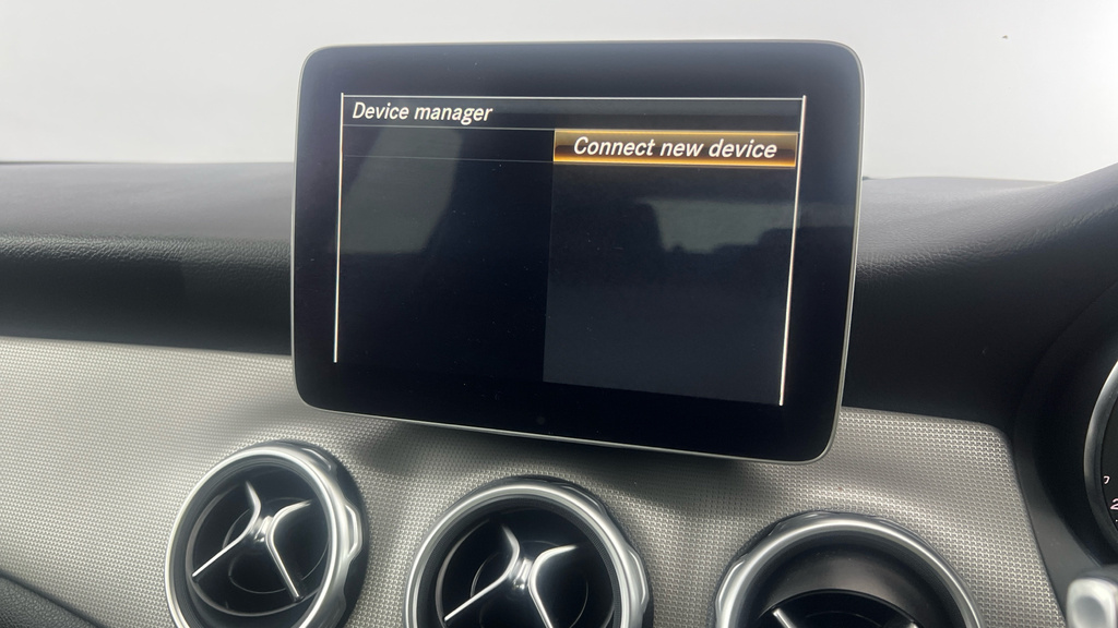 Mercedes-Benz GLA Class 1.6 Gla180 Amg Line Edition 7G-dct Euro 6 Ss Black #15