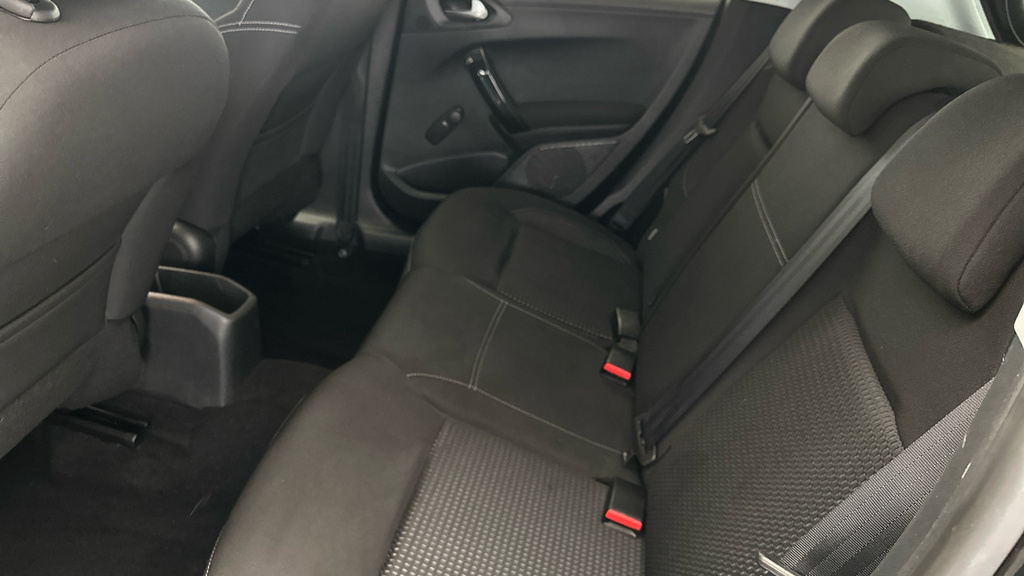 Peugeot 208 1.2 Puretech Allure Euro 6 Black #17