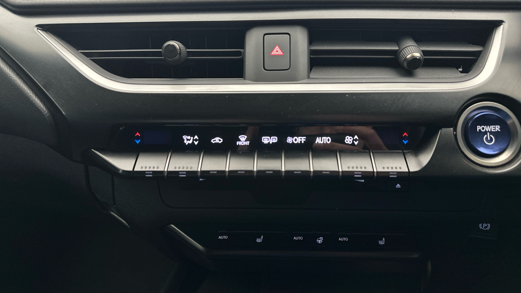 Lexus UX Ux 250H Takumi 4X2 Cvt Grey #18