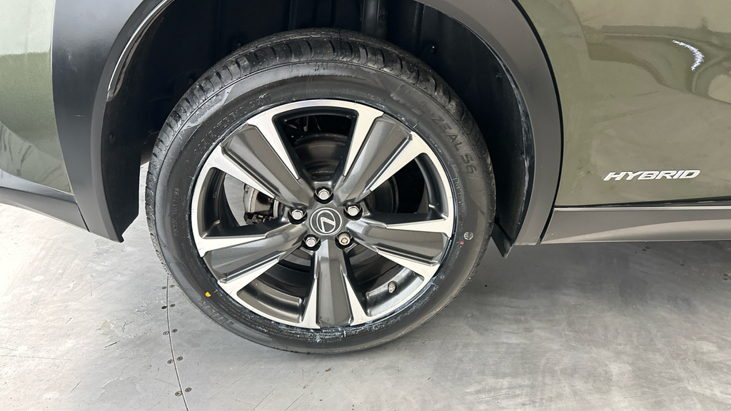 Lexus UX Ux 250H Takumi 4X2 Cvt Grey #25