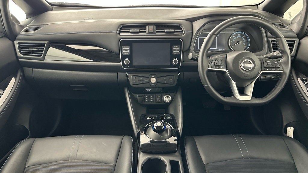 Nissan Leaf 39Kw N-connecta With Sat Nav And 360 View Cam Grey #13