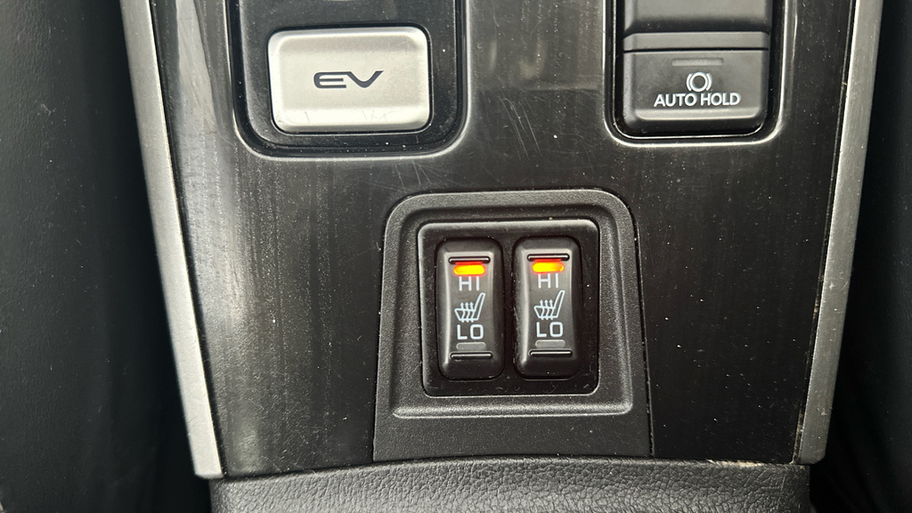 Mitsubishi Outlander 2.0 Phev Gx5h Estate Red #12