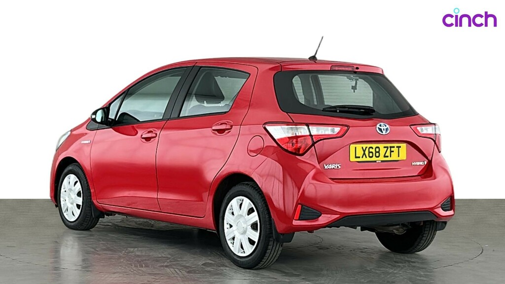 Toyota Yaris 1.5 Hybrid Icon Tech Cvt White #5