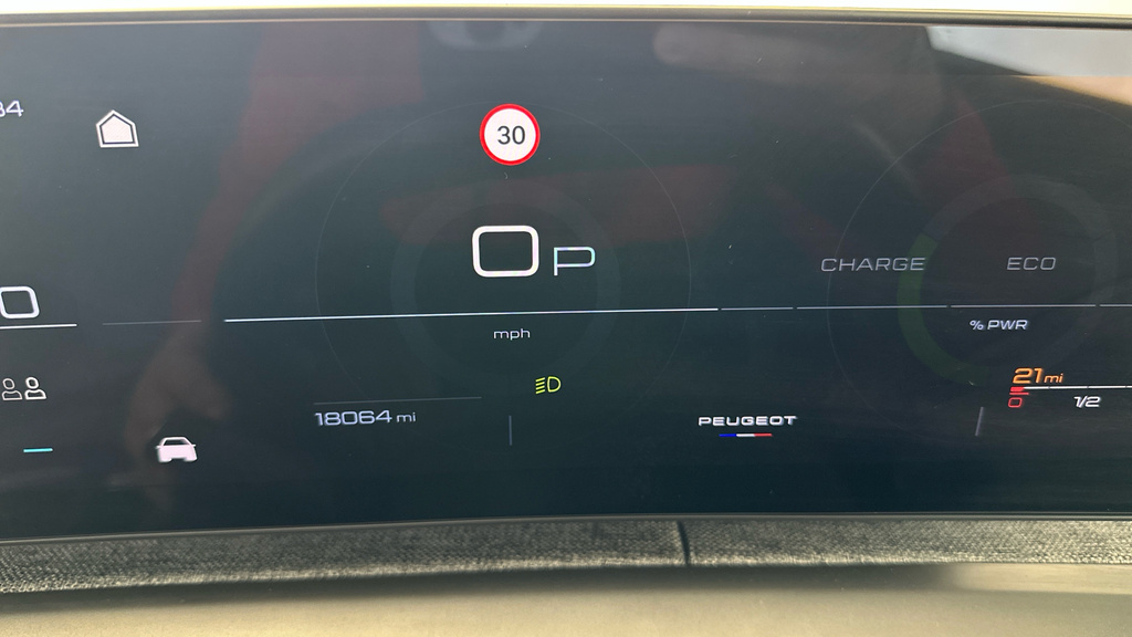 Peugeot 5008 1.2 Hybrid 145 Gt E-dsc6 White #20