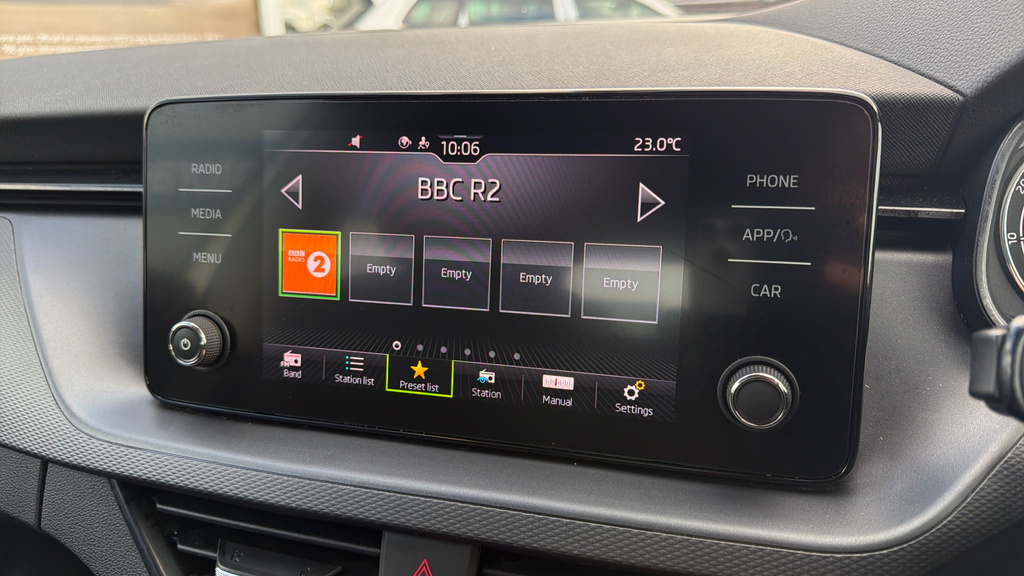 Skoda Kamiq Monte Carlo Black #27