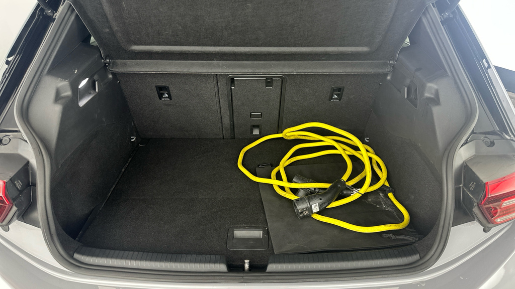 Volkswagen ID.3 150Kw Family Pro Performance 58Kwh Black #26