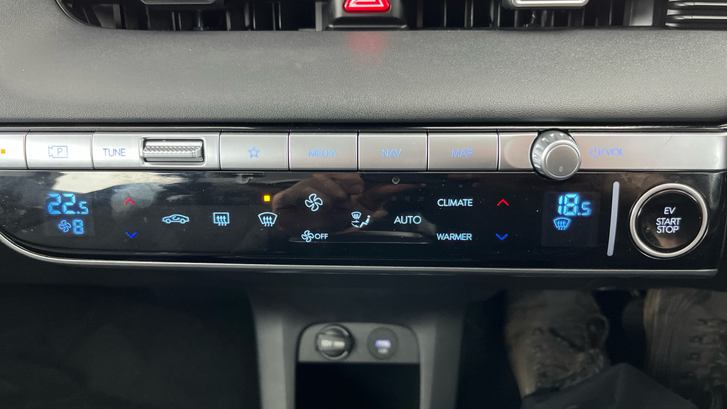 Hyundai Ioniq 5 Premium Grey #14