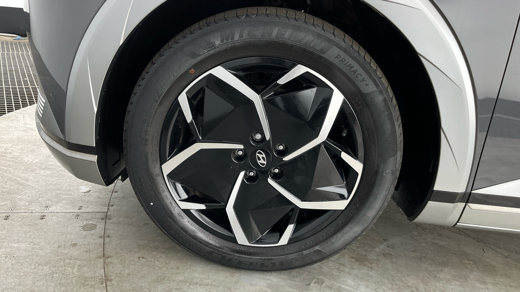 Hyundai Ioniq 5 Premium Grey #29