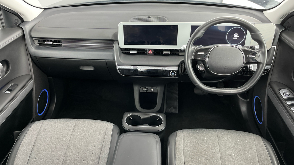 Hyundai Ioniq 5 Premium Grey #16
