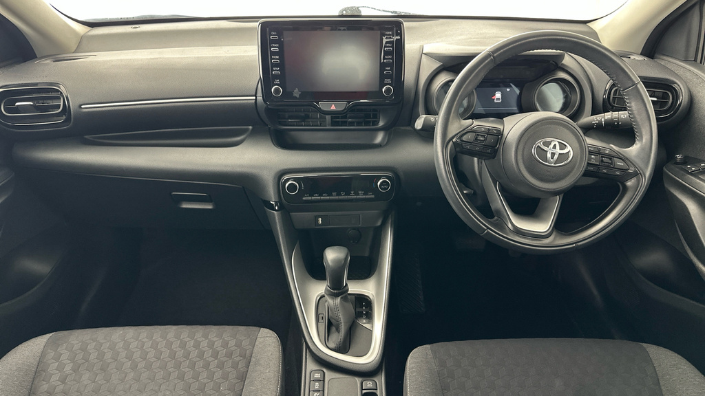 Toyota Yaris 1.5 Vvt-h Dynamic E-cvt Euro 6 Ss  #11